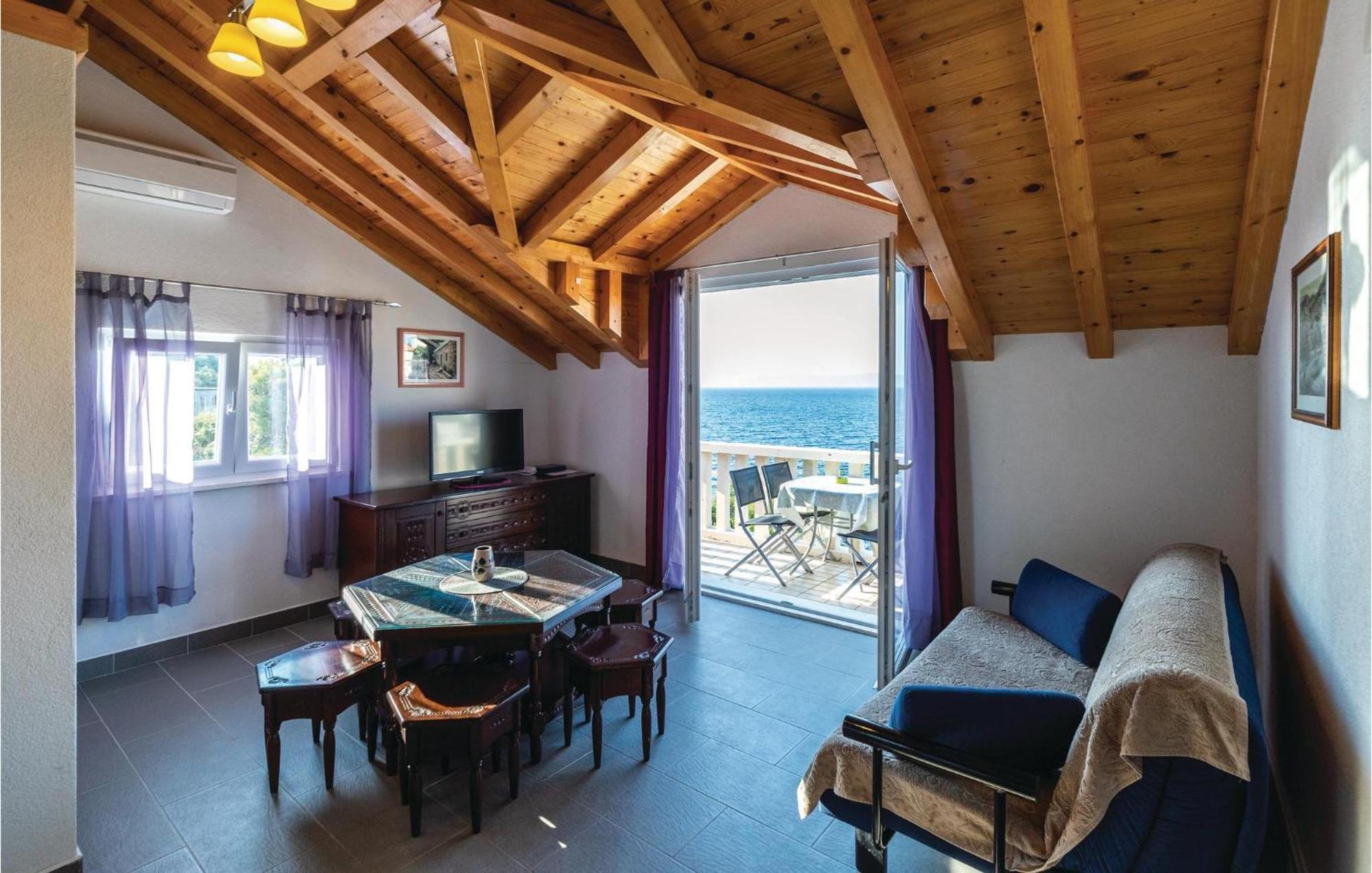 4 Bedroom Gorgeous Home In Prigradica Εξωτερικό φωτογραφία