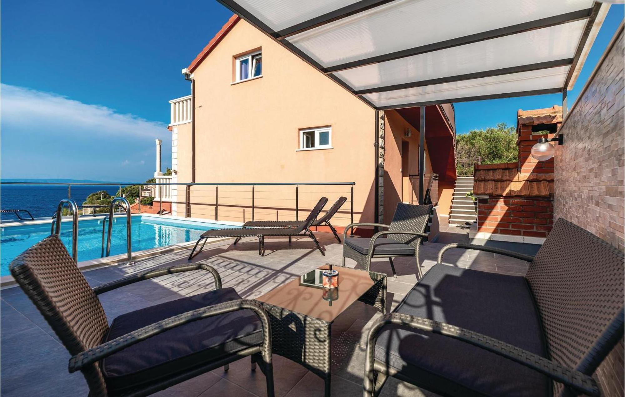 4 Bedroom Gorgeous Home In Prigradica Εξωτερικό φωτογραφία